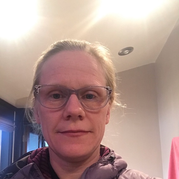 Meet your Posher, Maria - Picture 2 of 2